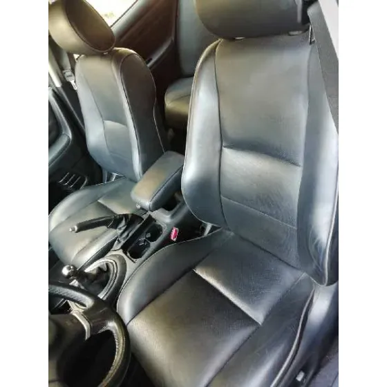 LEXUS IS200 (GXE10) '2005 2.0 CAT GRIS