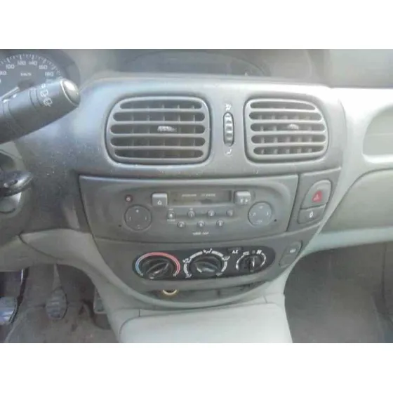 RENAULT SCENIC (JA..) '2001 1.6 16V EXPRESSION GRANATE