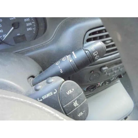 RENAULT SCENIC (JA..) '2001 1.6 16V EXPRESSION GRANATE