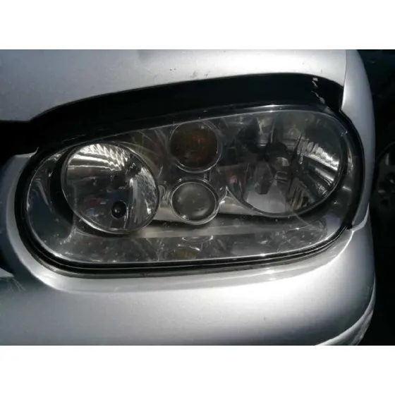 VOLKSWAGEN GOLF IV BERLINA (1J1) '2002 ADVANCE PLATA
