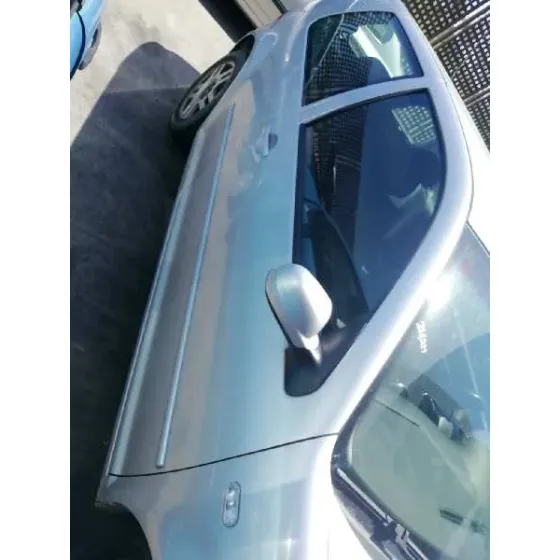 VOLKSWAGEN GOLF IV BERLINA (1J1) '2002 ADVANCE PLATA