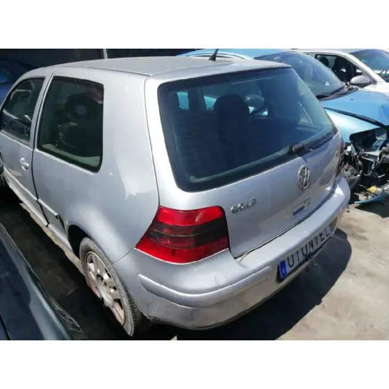 VOLKSWAGEN GOLF IV BERLINA (1J1) '2002 ADVANCE PLATA