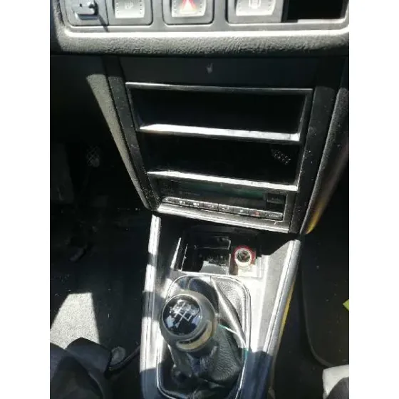 VOLKSWAGEN GOLF IV BERLINA (1J1) '2002 ADVANCE PLATA