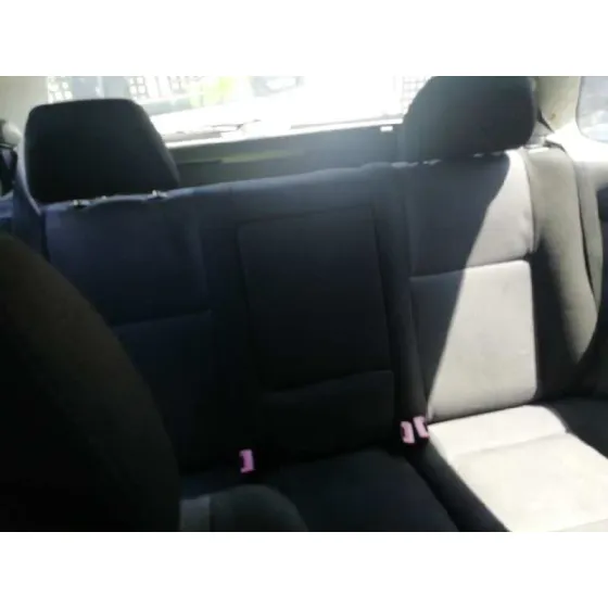 VOLKSWAGEN GOLF IV BERLINA (1J1) '2002 ADVANCE PLATA