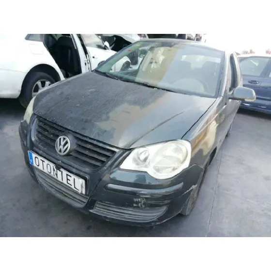 VOLKSWAGEN POLO (9N3) '2005 1.4 TDI GRIS