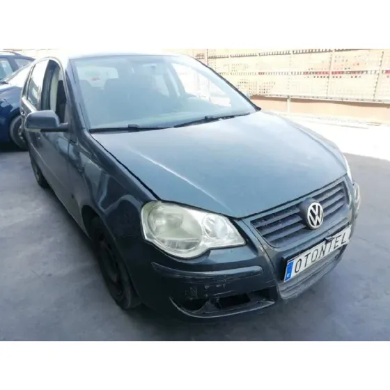 VOLKSWAGEN POLO (9N3) '2005 1.4 TDI GRIS