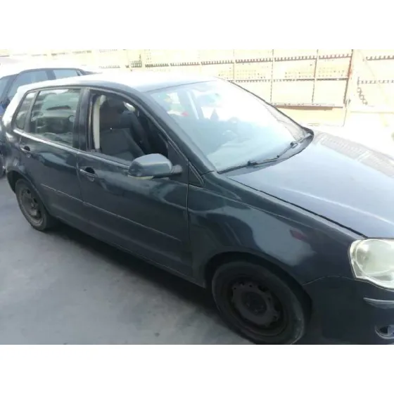 VOLKSWAGEN POLO (9N3) '2005 1.4 TDI GRIS