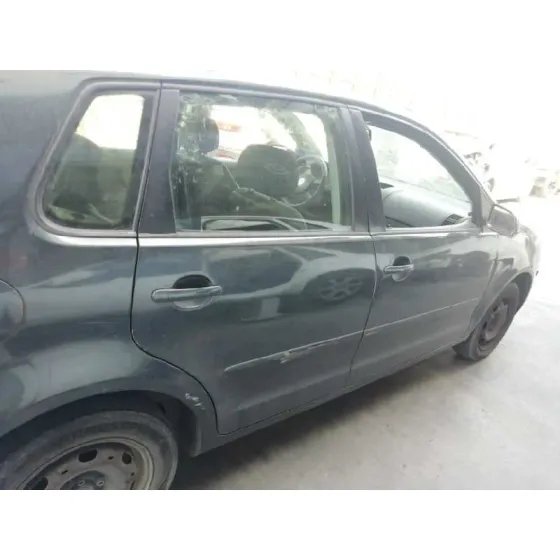 VOLKSWAGEN POLO (9N3) '2005 1.4 TDI GRIS