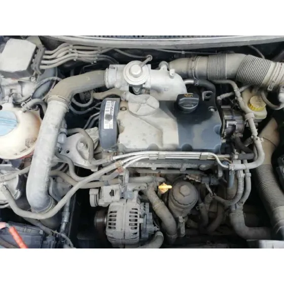 VOLKSWAGEN POLO (9N3) '2005 1.4 TDI GRIS
