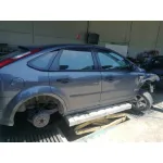 FORD FOCUS BERLINA (CAP) FORD FOCUS BERLINA (CAP) '2005 1.6 TDCI CAT GRIS 2004