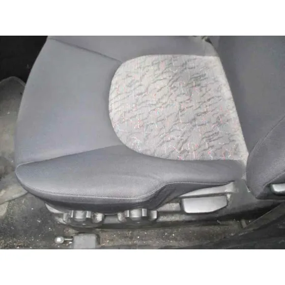 HYUNDAI MATRIX (FC) '2002 1.6 GLS VERDE CLARO