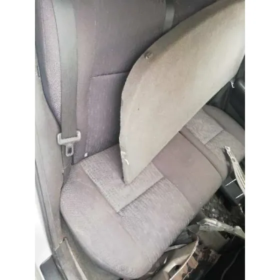 TOYOTA COROLLA (E12) '2003 2.0 D-4D LINEA SOL BERLINA GRIS