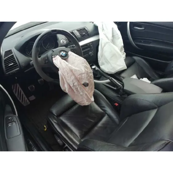BMW SERIE 1 COUPE (E82) '2008 2.0 TURBODIESEL CAT GRIS