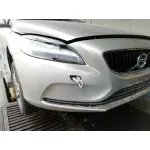 VOLVO V40 VOLVO V40 '2017 KINETIC CHAMPANG CLARO 2012