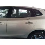 VOLVO V40 VOLVO V40 '2017 KINETIC CHAMPANG CLARO 2012