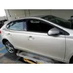 VOLVO V40 VOLVO V40 '2017 KINETIC CHAMPANG CLARO 2012