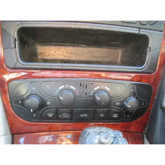 MERCEDES CLASE C (W203) BERLINA '2002 220 CDI (203.006) MARRON