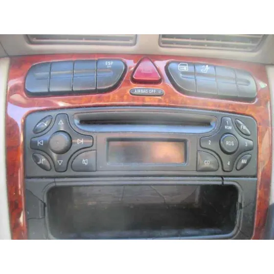 MERCEDES CLASE C (W203) BERLINA '2002 220 CDI (203.006) MARRON