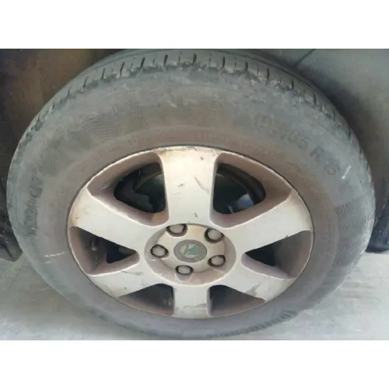 SKODA OCTAVIA BERLINA (1Z3) '2005 EDITION 100 GRIS