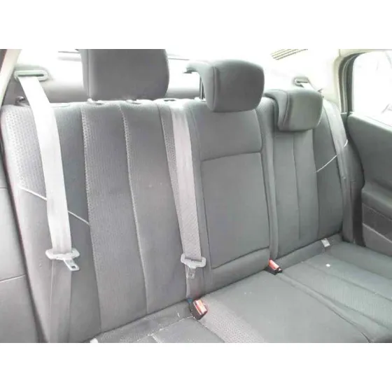 RENAULT MEGANE II CLASSIC BERLINA '2004 CONFORT AUTHENTIQUE NEGRO