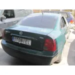 VOLKSWAGEN PASSAT BERLINA (3B2) VOLKSWAGEN PASSAT BERLINA (3B2) '1998 BASICO VERDE 1996