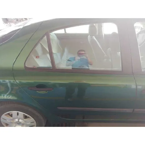 RENAULT LAGUNA II (BG0) '2001 AUTHENTIQUE VERDE