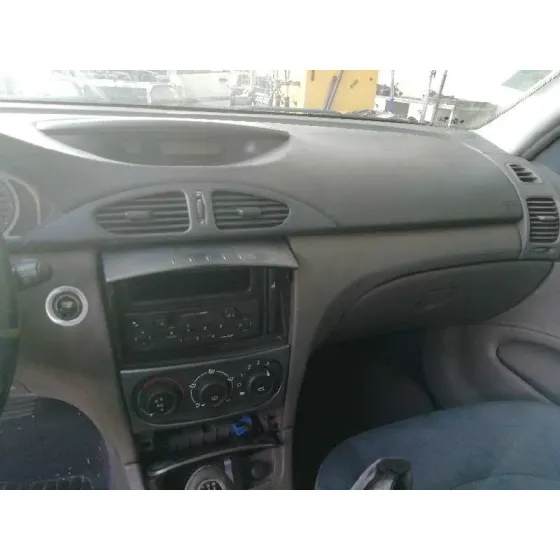 RENAULT LAGUNA II (BG0) '2001 AUTHENTIQUE VERDE