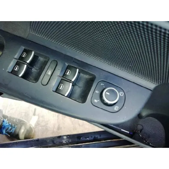 VOLKSWAGEN GOLF V BERLINA (1K1) '2005 SPORTLINE NEGRO