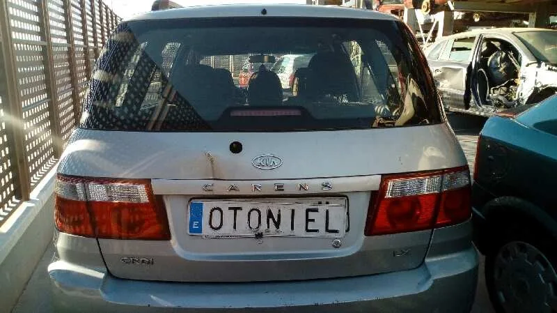 KIA CARENS '2003 2.0 TURBODIESEL CAT PLATA