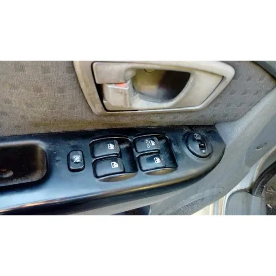 KIA CARENS '2003 2.0 TURBODIESEL CAT PLATA