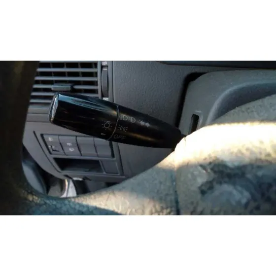 KIA CARENS '2003 2.0 TURBODIESEL CAT PLATA