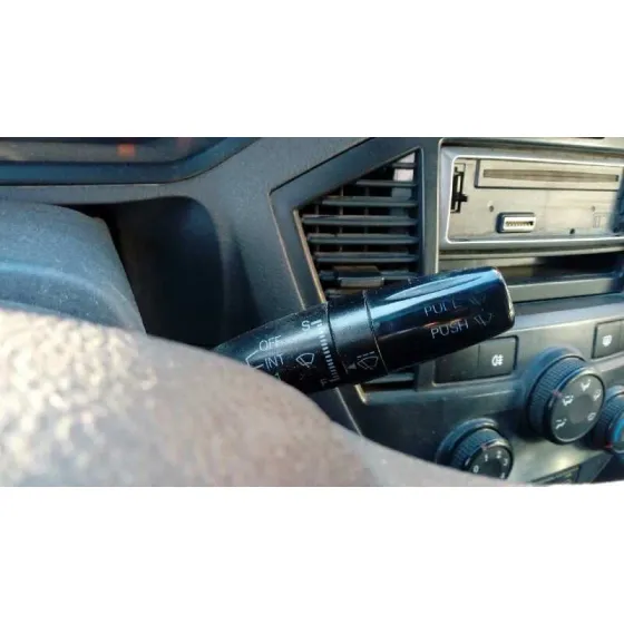 KIA CARENS '2003 2.0 TURBODIESEL CAT PLATA