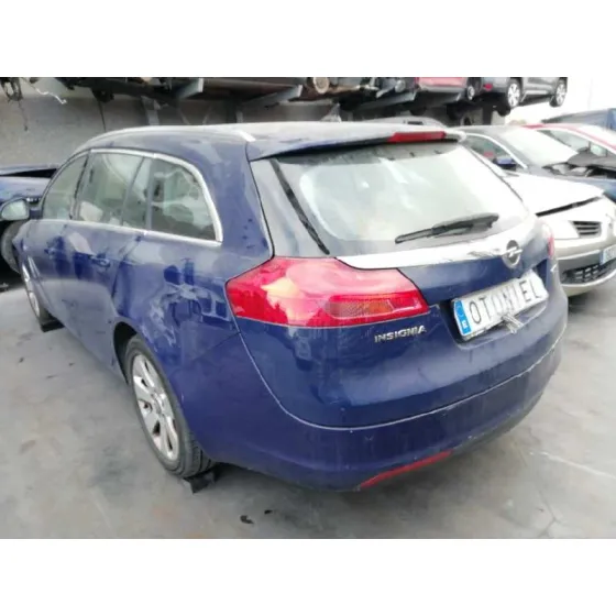 OPEL INSIGNIA SPORTS TOURER '2010 2.0 CDTI CAT AZUL