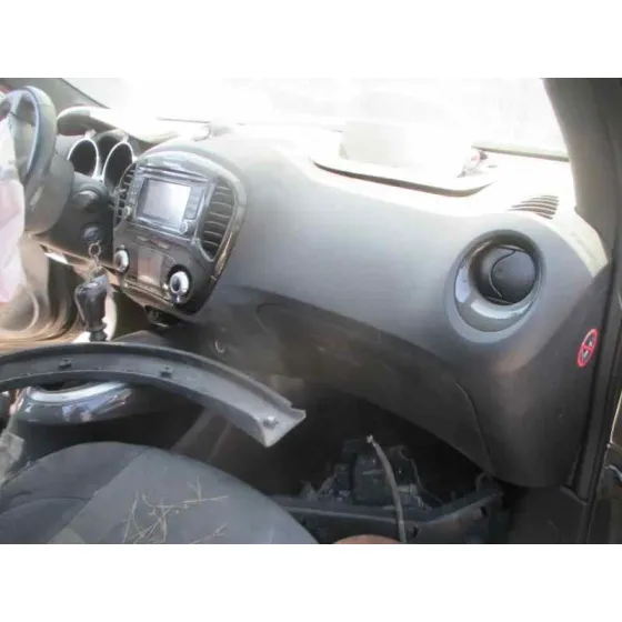 NISSAN JUKE (F15) '2015 TEKNA NEGRO