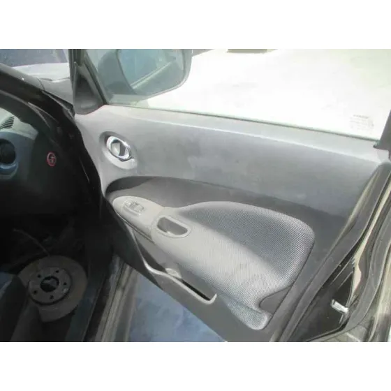 NISSAN JUKE (F15) '2015 TEKNA NEGRO