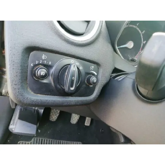 FORD FIESTA (CCN) '2016 1.25 16V CAT GRIS OSCURO