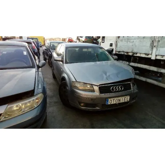 AUDI A3 (8P) '2003 1.6 AMBIENTE PLATA