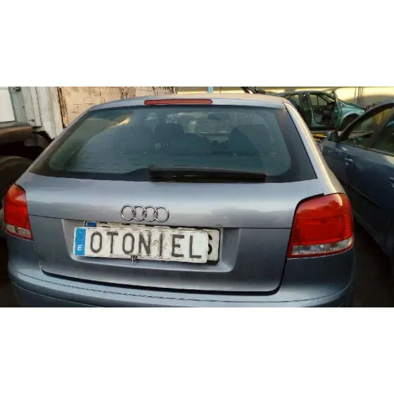 AUDI A3 (8P) '2003 1.6 AMBIENTE PLATA