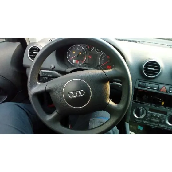 AUDI A3 (8P) '2003 1.6 AMBIENTE PLATA