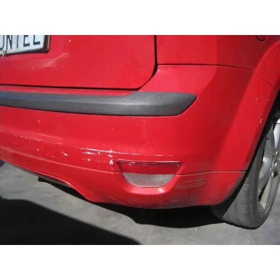 FORD FOCUS BERLINA (CAP) '2008 AMBIENTE (D) ROJO