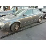 AUDI A4 BERLINA (8E) AUDI A4 BERLINA (8E) '2001 1.9 TDI GRIS 2000