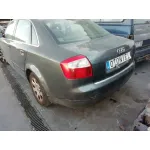 AUDI A4 BERLINA (8E) AUDI A4 BERLINA (8E) '2001 1.9 TDI GRIS 2000