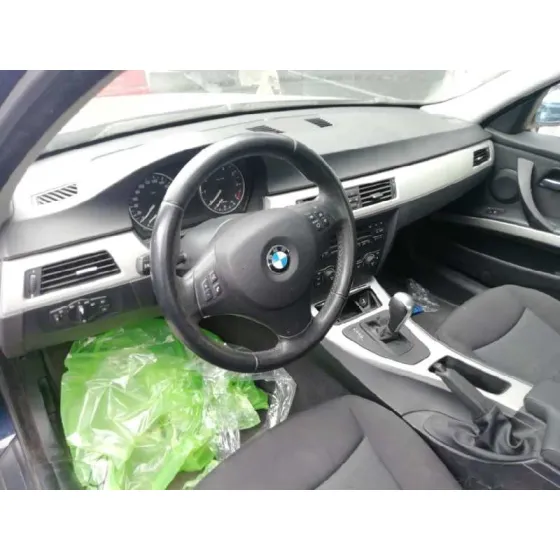 BMW SERIE 3 BERLINA (E90) '2006 320I AZUL
