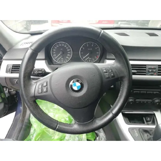 BMW SERIE 3 BERLINA (E90) '2006 320I AZUL