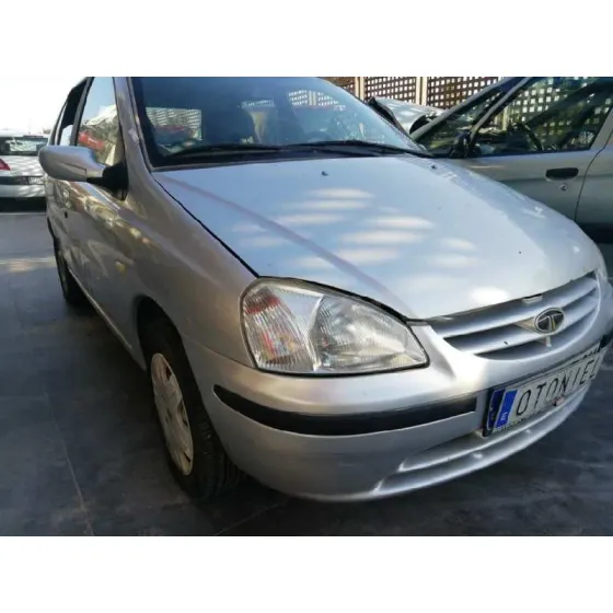 TATA INDICA '2004 * GRIS PLATA