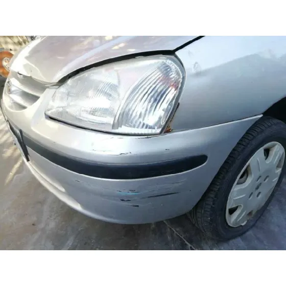 TATA INDICA '2004 * GRIS PLATA