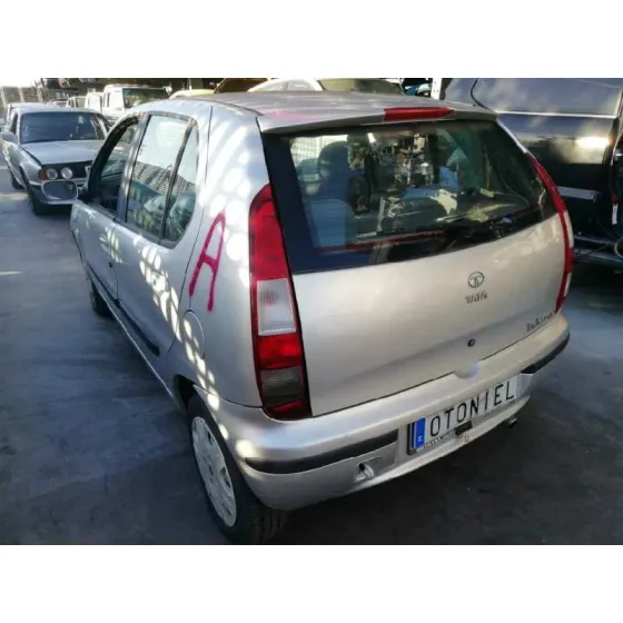 TATA INDICA '2004 * GRIS PLATA