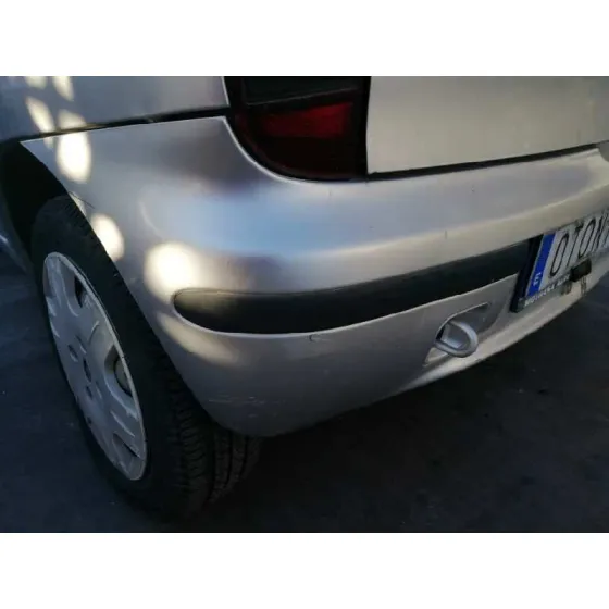 TATA INDICA '2004 * GRIS PLATA
