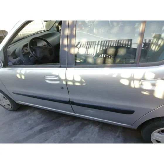 TATA INDICA '2004 * GRIS PLATA