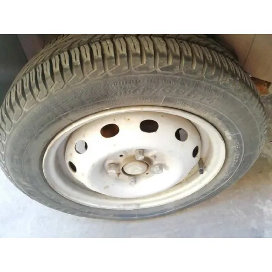 TATA INDICA '2004 * GRIS PLATA
